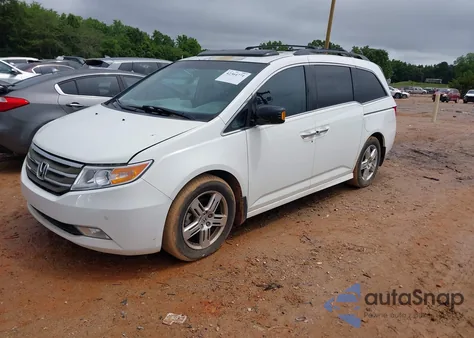2011 Honda Odyssey Touring/Touring Elite из США, поврежденный, VIN 5FNRL5H97BB088337